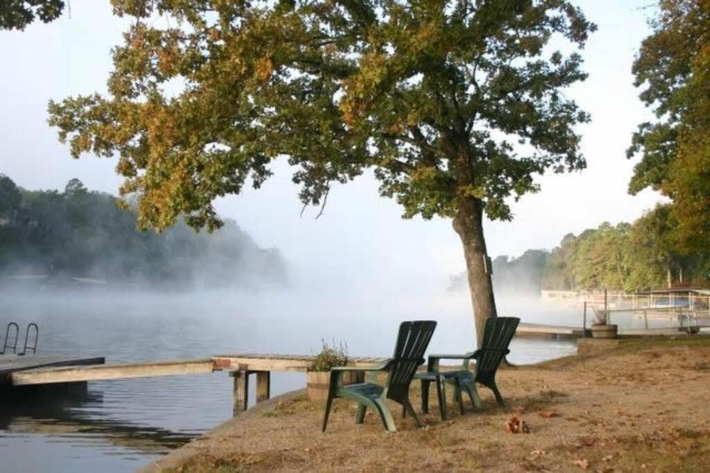 #05 - Lakefront Two Bedroom Cottage- Pet Friendly Hot Springs Dış mekan fotoğraf